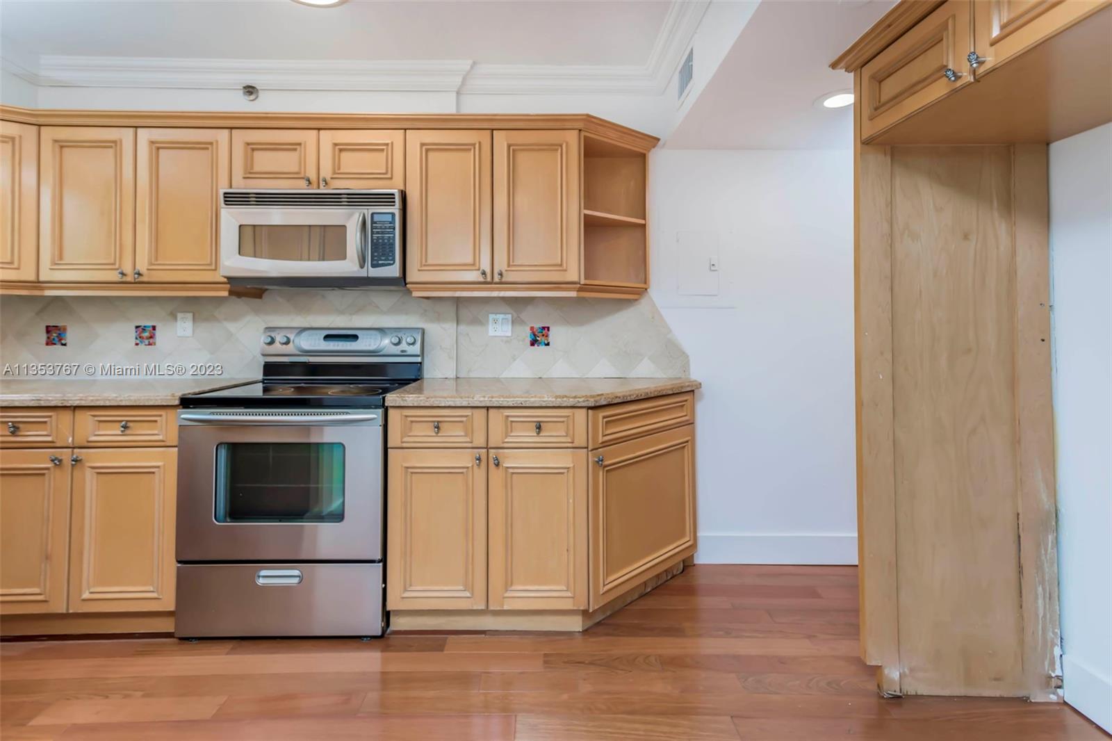 THE GRANDVIEW CONDO - Residential