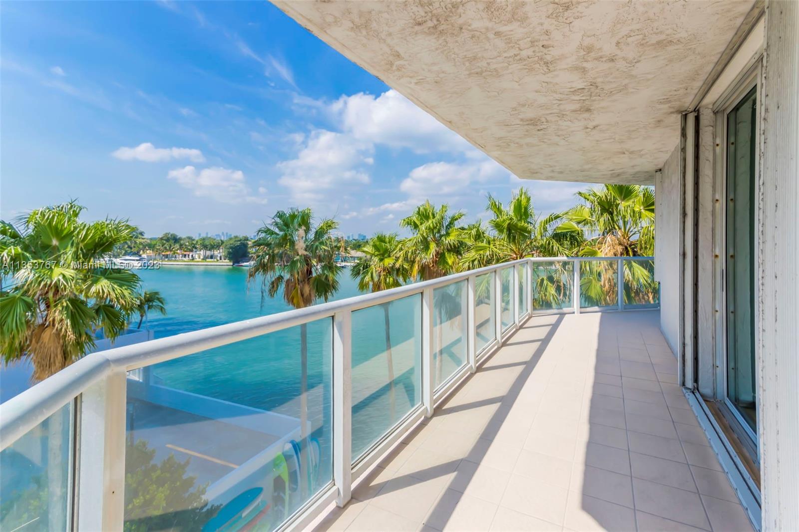 THE GRANDVIEW CONDO - Residential