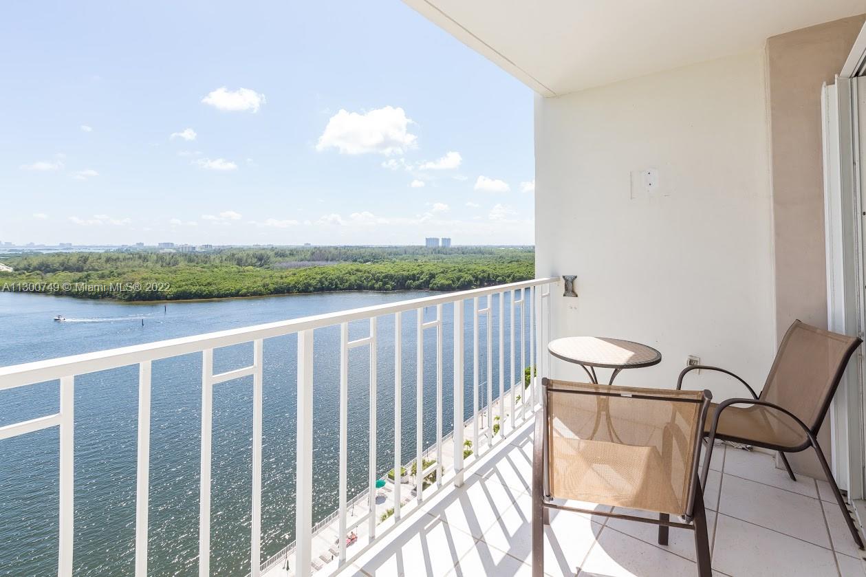 Spectacular views of the Intercoastal and ocean. Beautiful 1 bedroom 1,5 bath with walk-in closets, 1 assigned parking. Arlen House has billiards, gym, tennis courts, a basketball court, sauna, convenience store and restaurant. Also, 24-hr security and valet. Dock are available for rent separately. Maintenance includes A/C, water, cable and internet. Sunny isles is an A rated school district with many house of worships. There is a courtesy bus for residents and several international shoppes and restaurants. Live where people vacation in this luxury city.