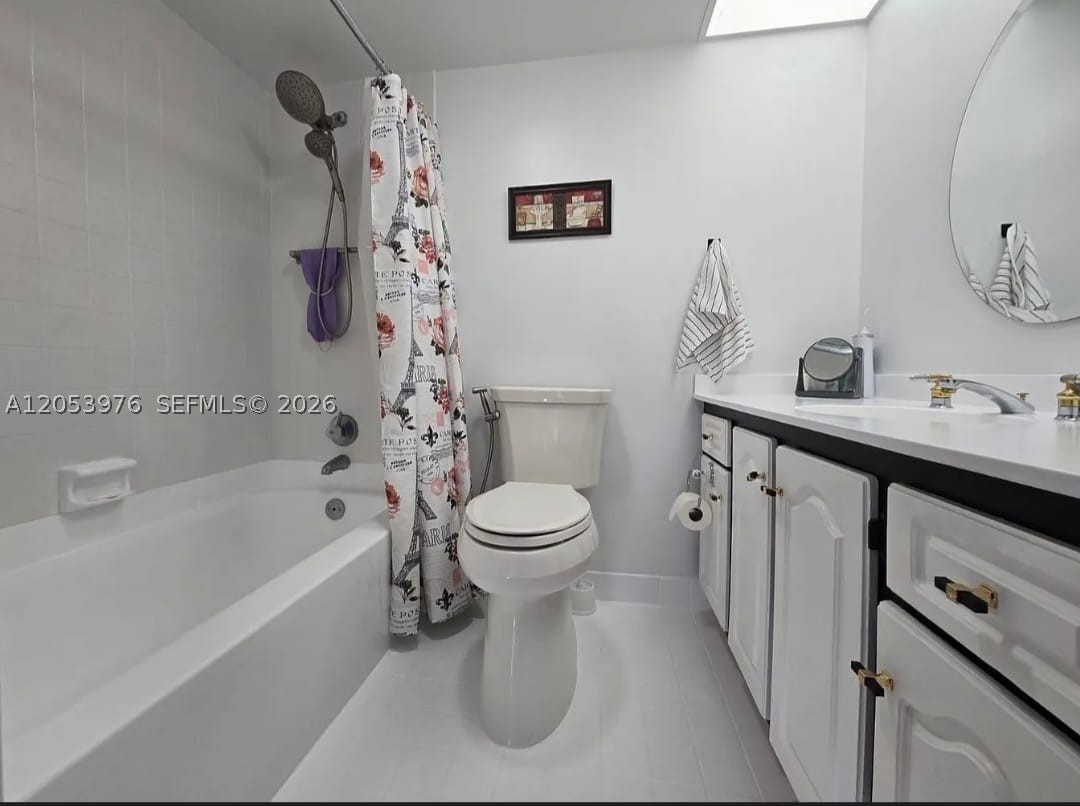 BAHAMA VILLAGE CONDO - Residential Lease