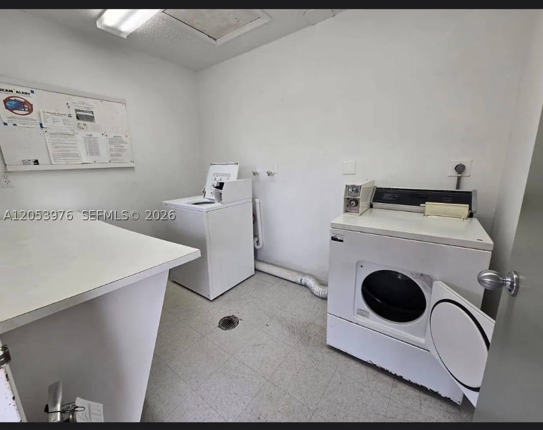 BAHAMA VILLAGE CONDO - Residential Lease