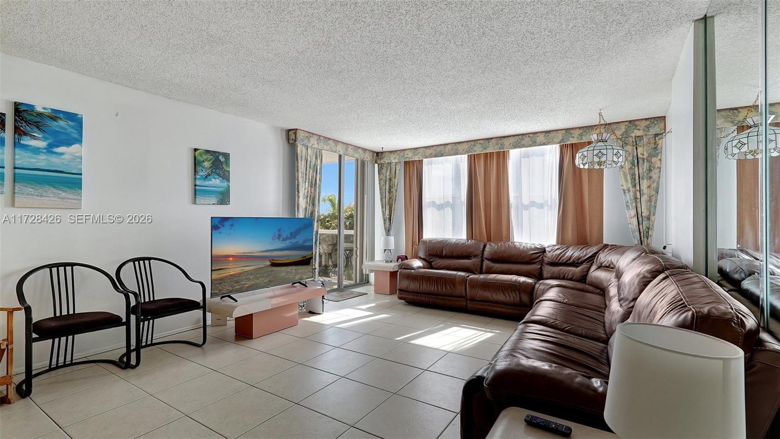 BERKLEY SOUTH CONDO - Residential