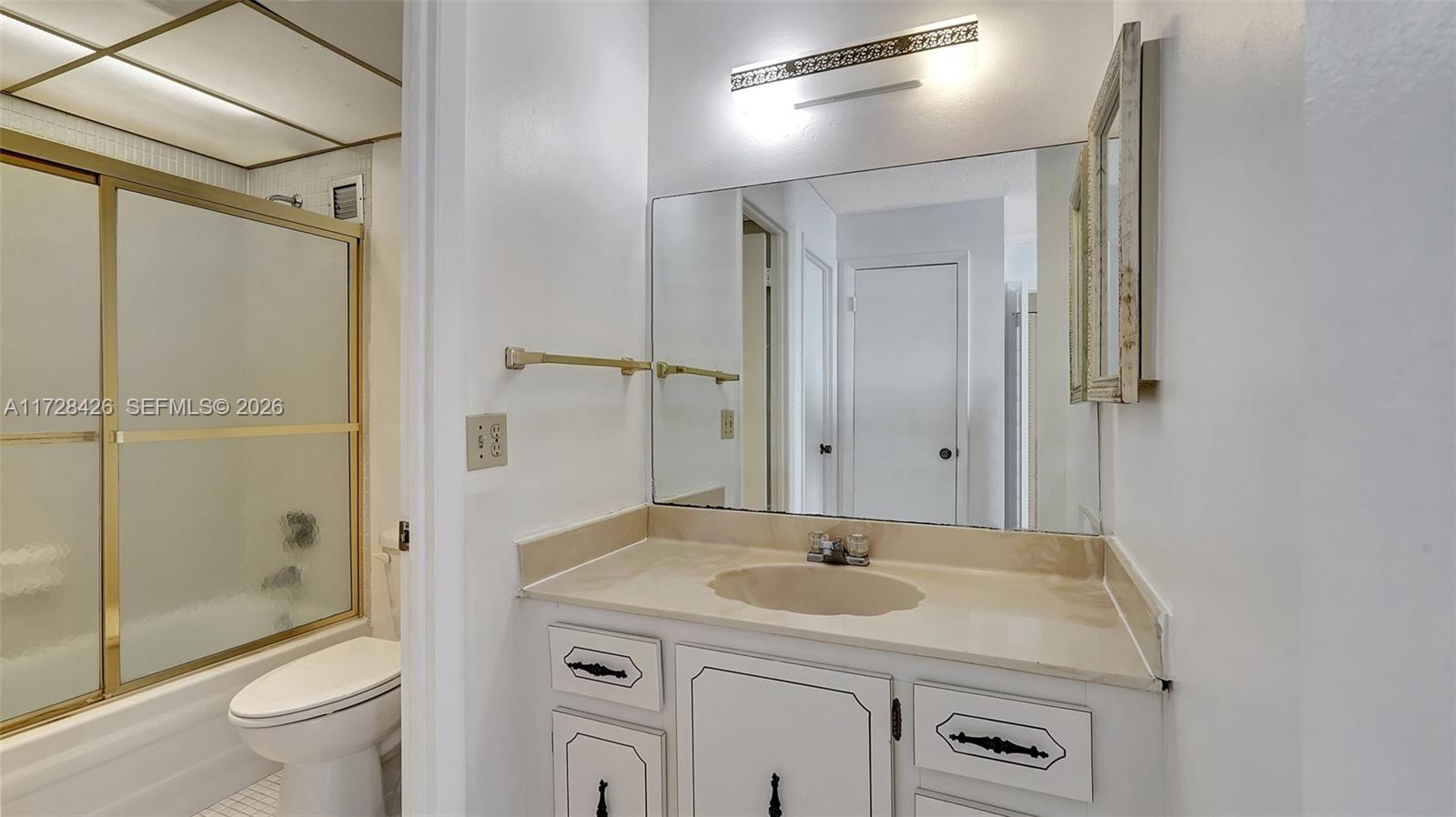 BERKLEY SOUTH CONDO - Residential