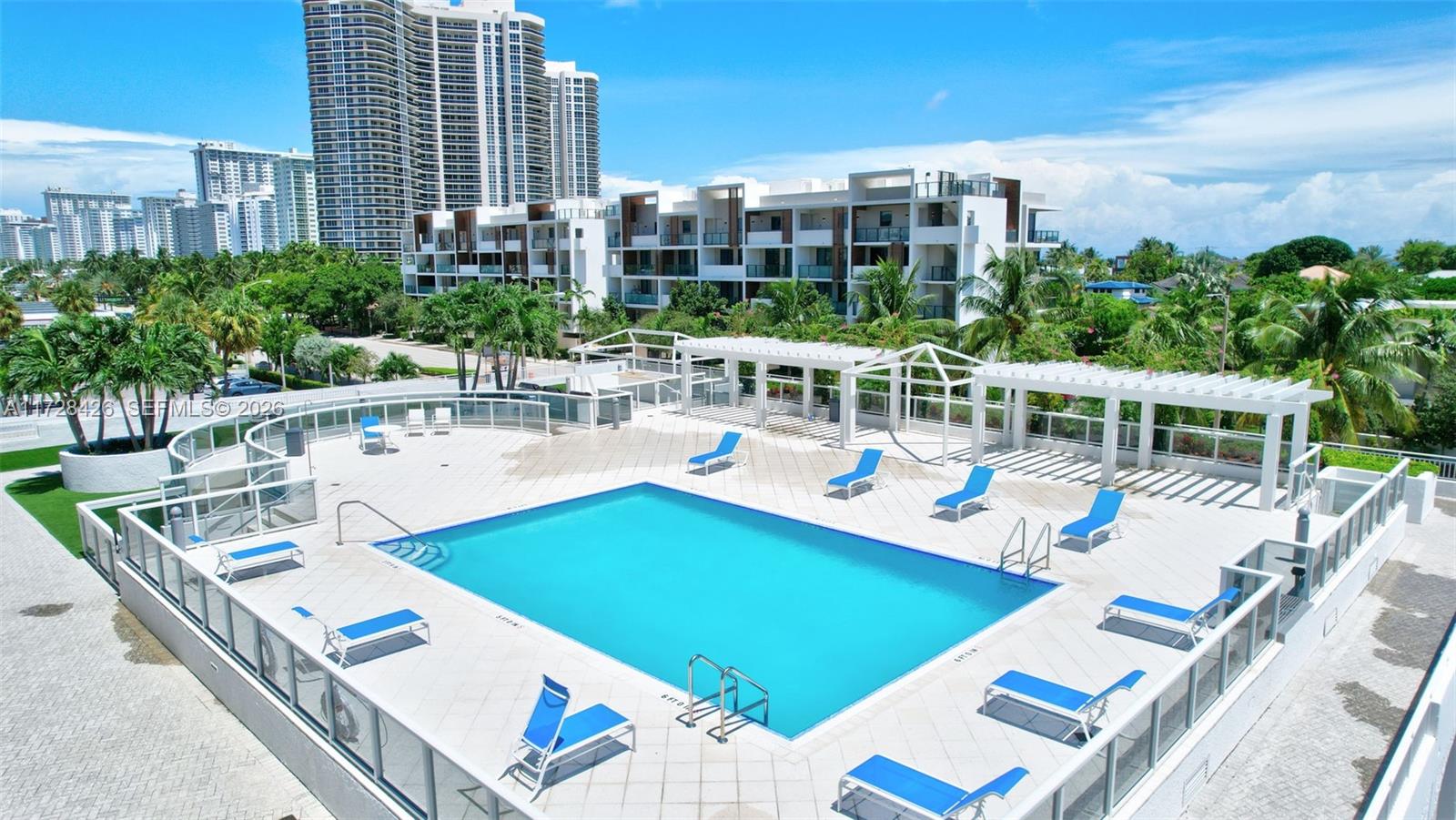 BERKLEY SOUTH CONDO - Residential