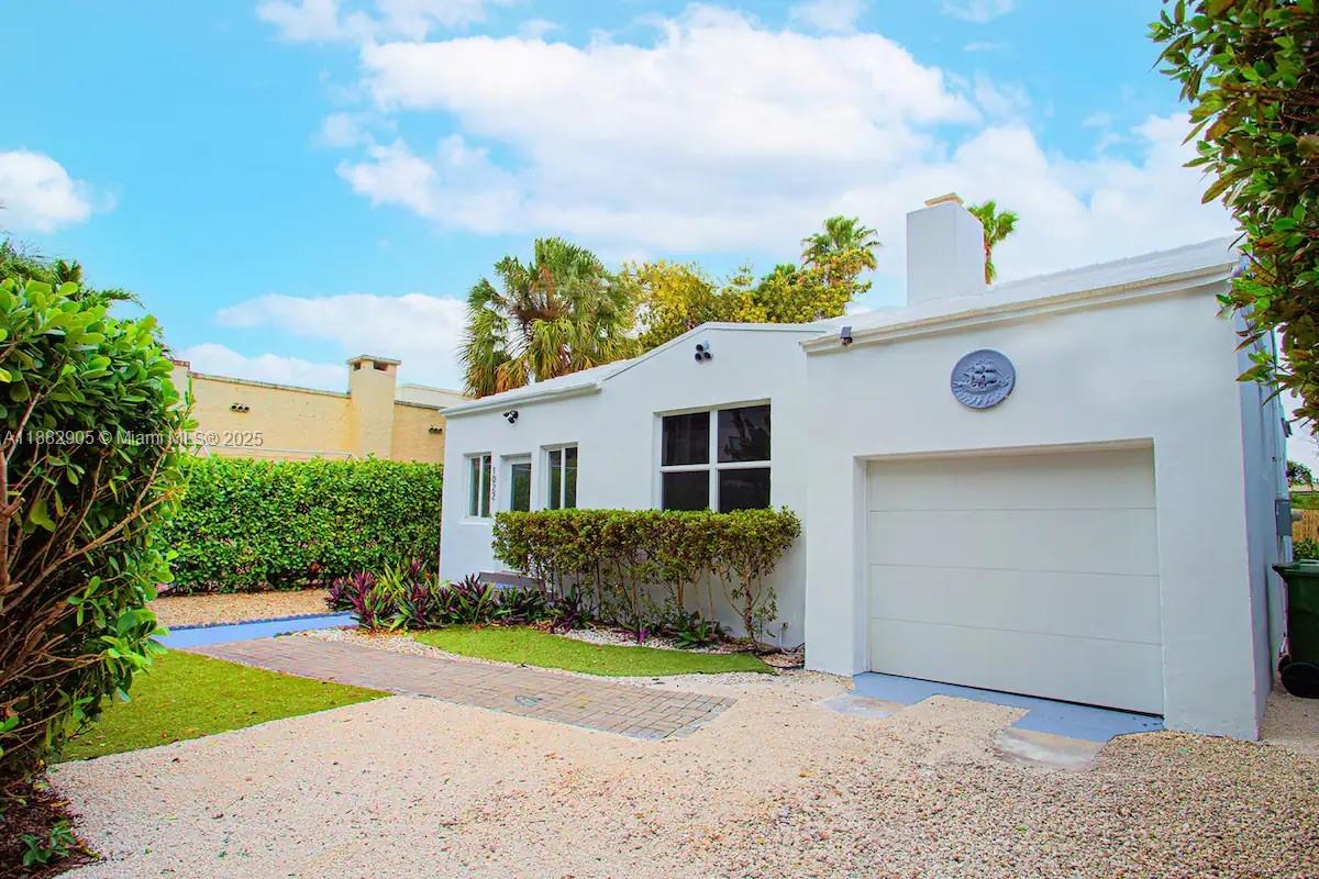 This gem is a testament to comfort, style, and prime location. Unfurnished nestled in the heart of The Roads. The open floor plan seamlessly blends the living, dining, and kitchen areas, creating a spacious and inviting atmosphere perfect for entertaining guests or enjoying cozy nights in. Natural light floods the home through the impact windows, enhancing the vibrant ambiance and creating a warm and inviting atmosphere. Located in a prime neighborhood, this home offers easy access to renowned schools, restaurants, shopping centers, and entertainment venues. Enjoy the convenience of having everything you need within reach while relishing the tranquility and privacy of your own sanctuary.