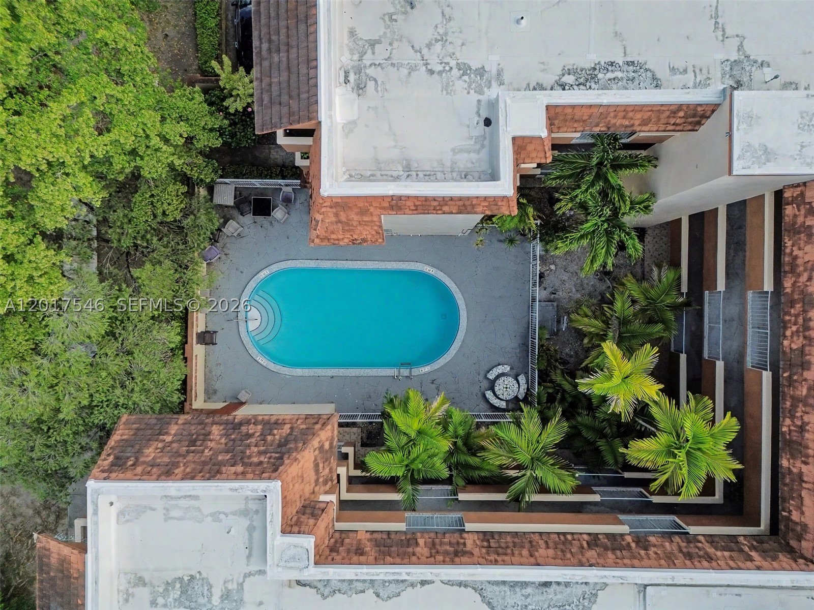 SPRINGS TOWERS CONDO - Residential