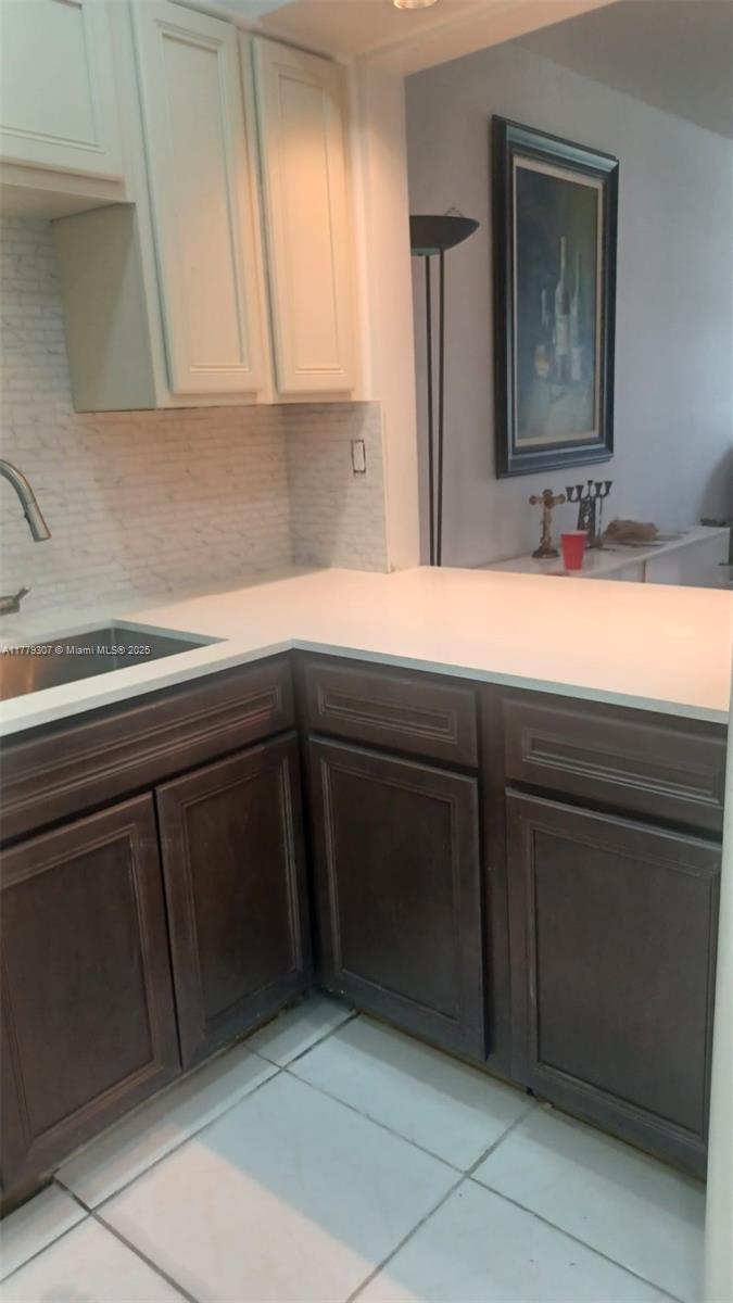 ORIOLE GOLF & TENNIS CLUB - Residential