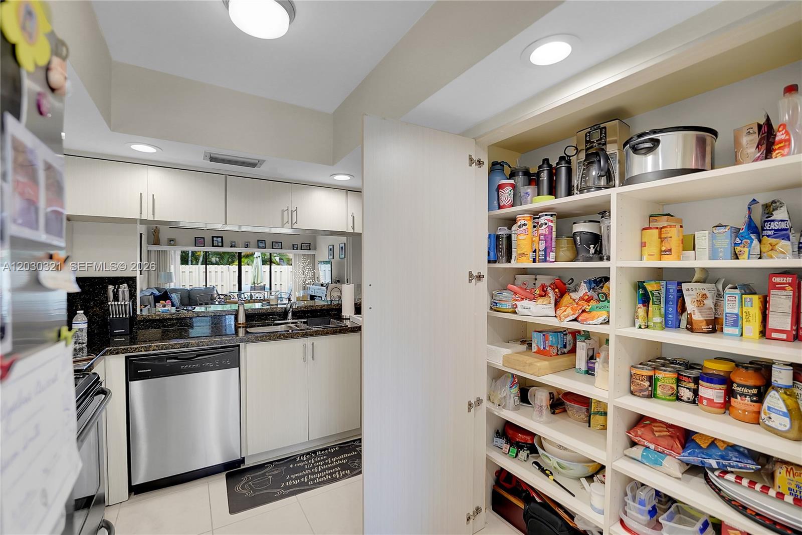 WOODLET CONDO - Residential