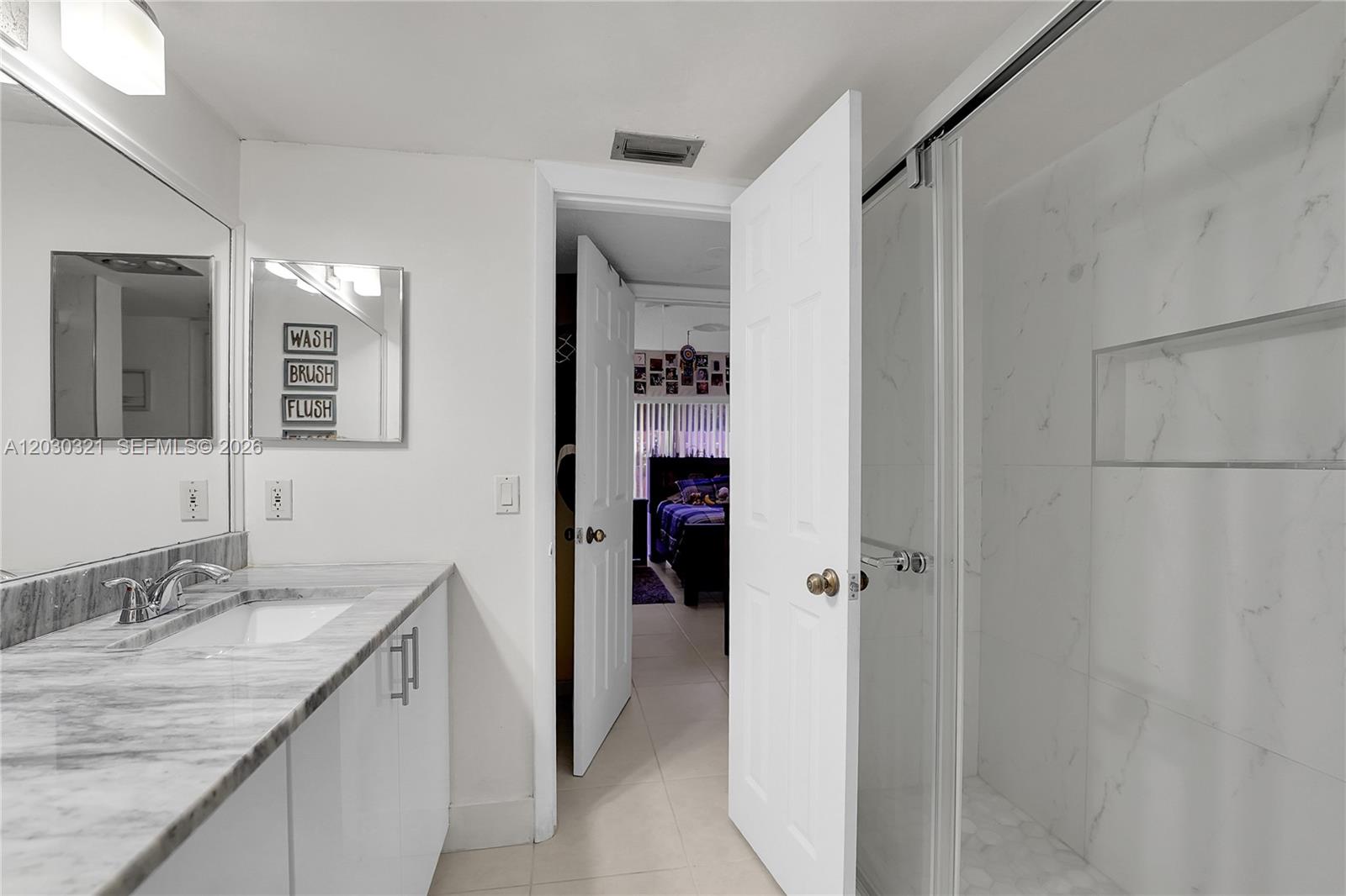 WOODLET CONDO - Residential