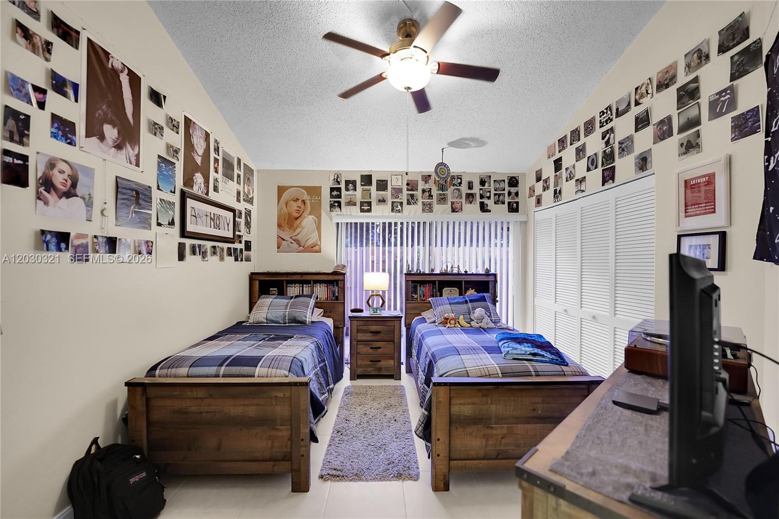 WOODLET CONDO - Residential