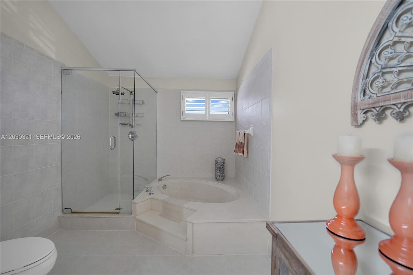 WOODLET CONDO - Residential
