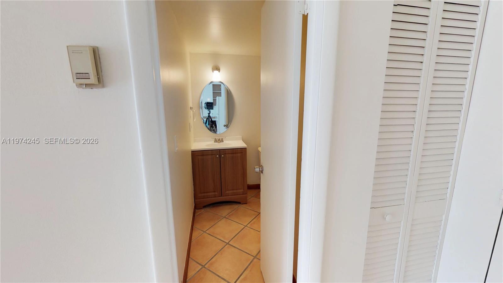 CARIBBEAN HOUSE CONDO - Residential
