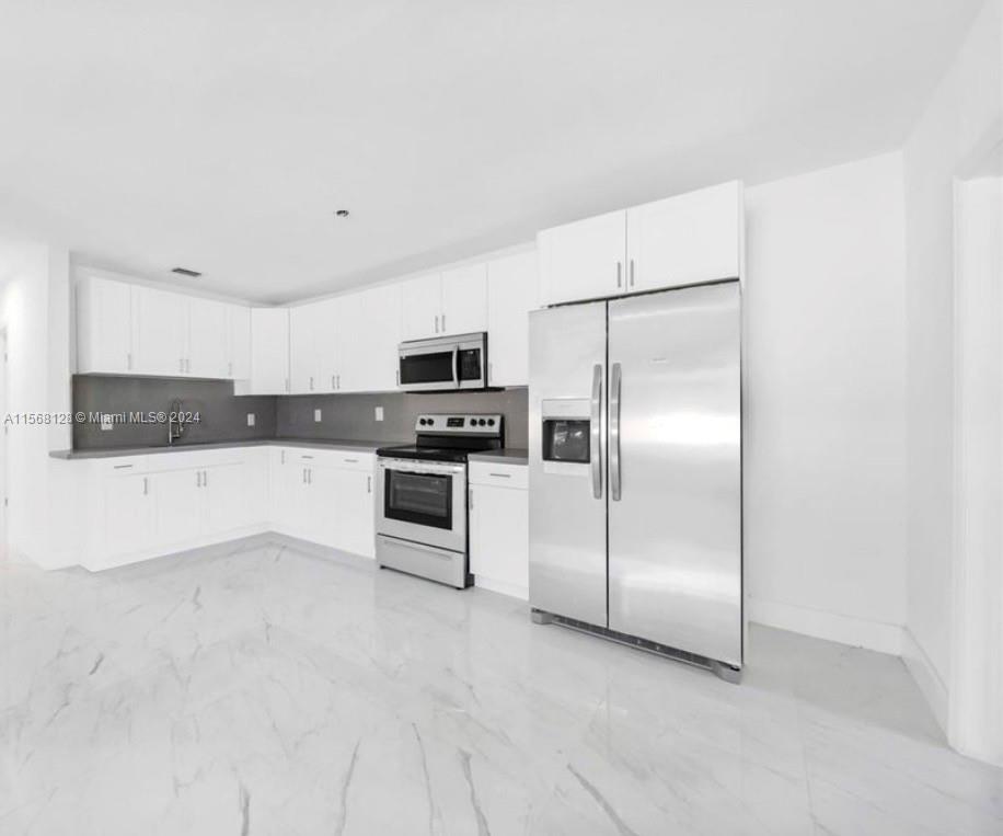 BUNCHE PARK 1 ADDN - Residential