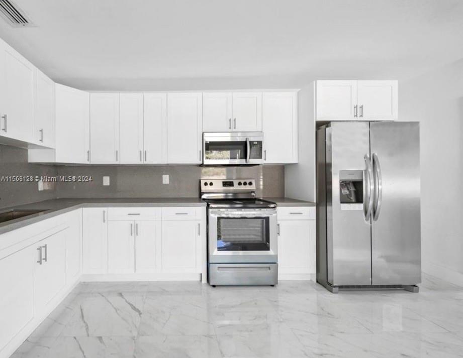 BUNCHE PARK 1 ADDN - Residential