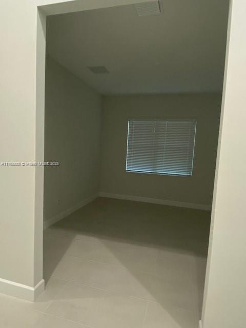 GROVES OF WESTLAKE - Residential Lease