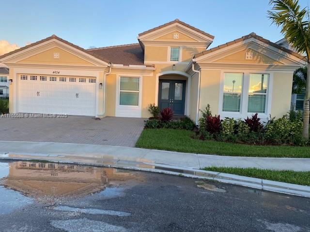 GROVES OF WESTLAKE - Residential Lease