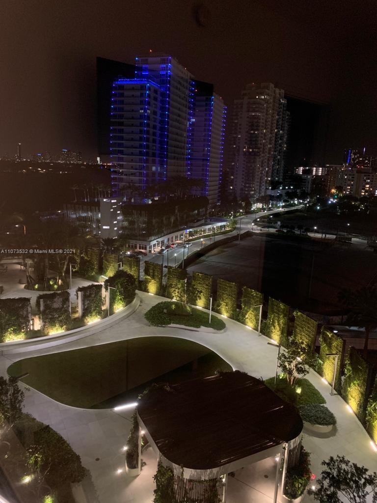 ICON CONDO - Residential