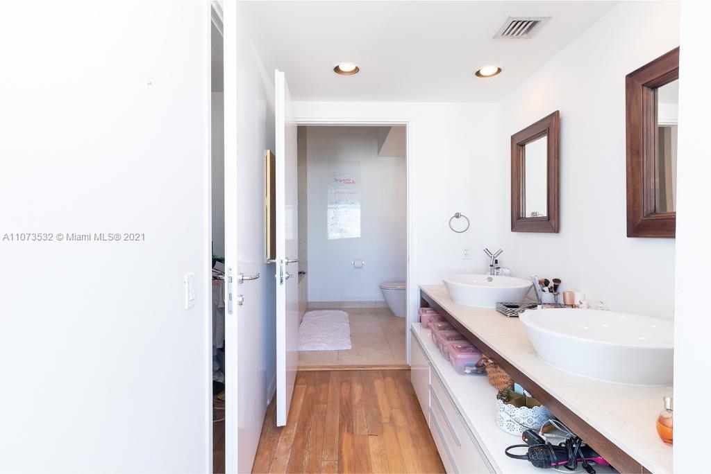ICON CONDO - Residential