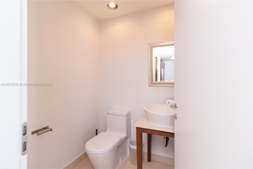 ICON CONDO - Residential