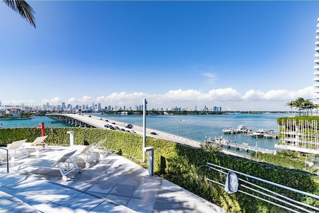 ICON CONDO - Residential