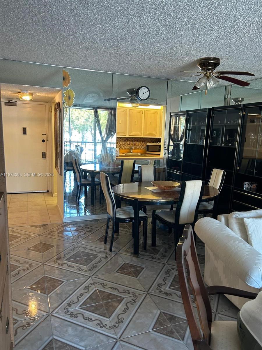 CONDOMINIUM 1 OF ENVIRON - Residential