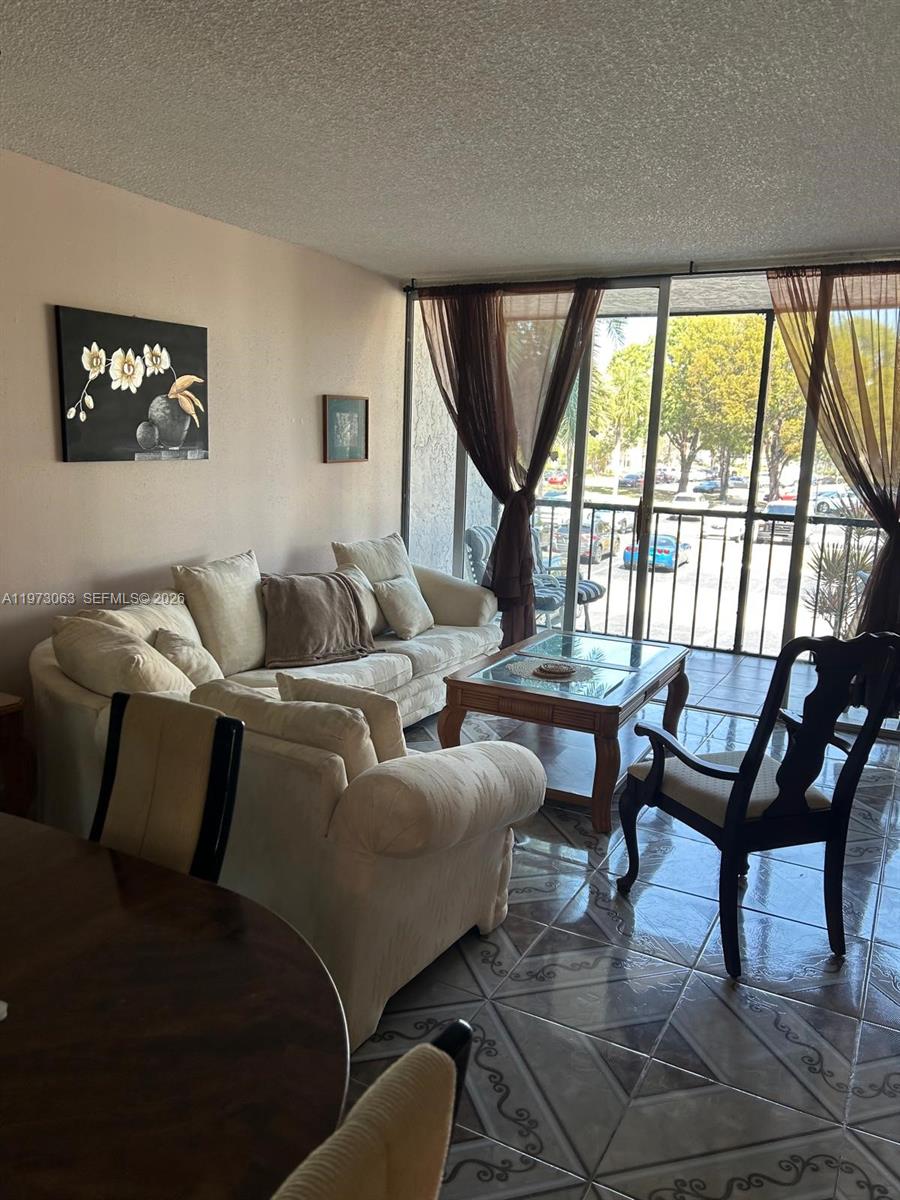 CONDOMINIUM 1 OF ENVIRON - Residential