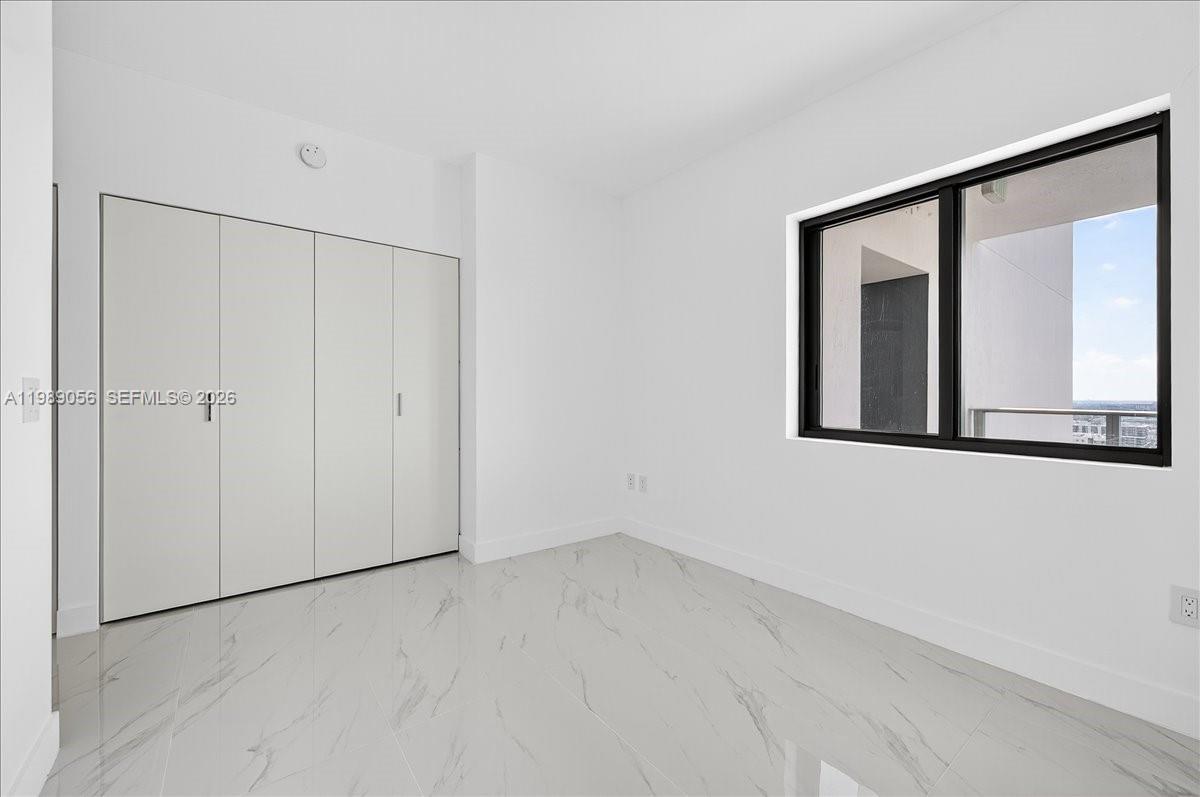 ARIA RESERVE - Residential