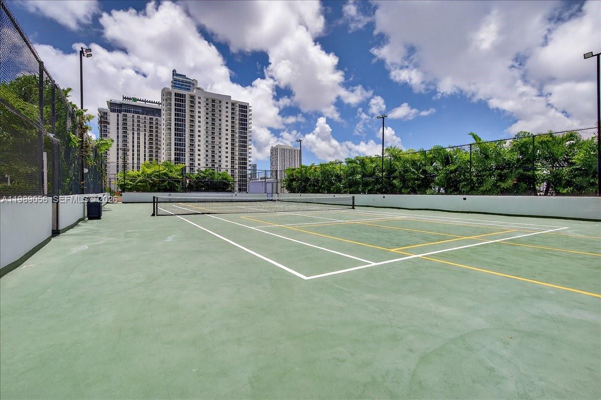 ARIA RESERVE - Residential