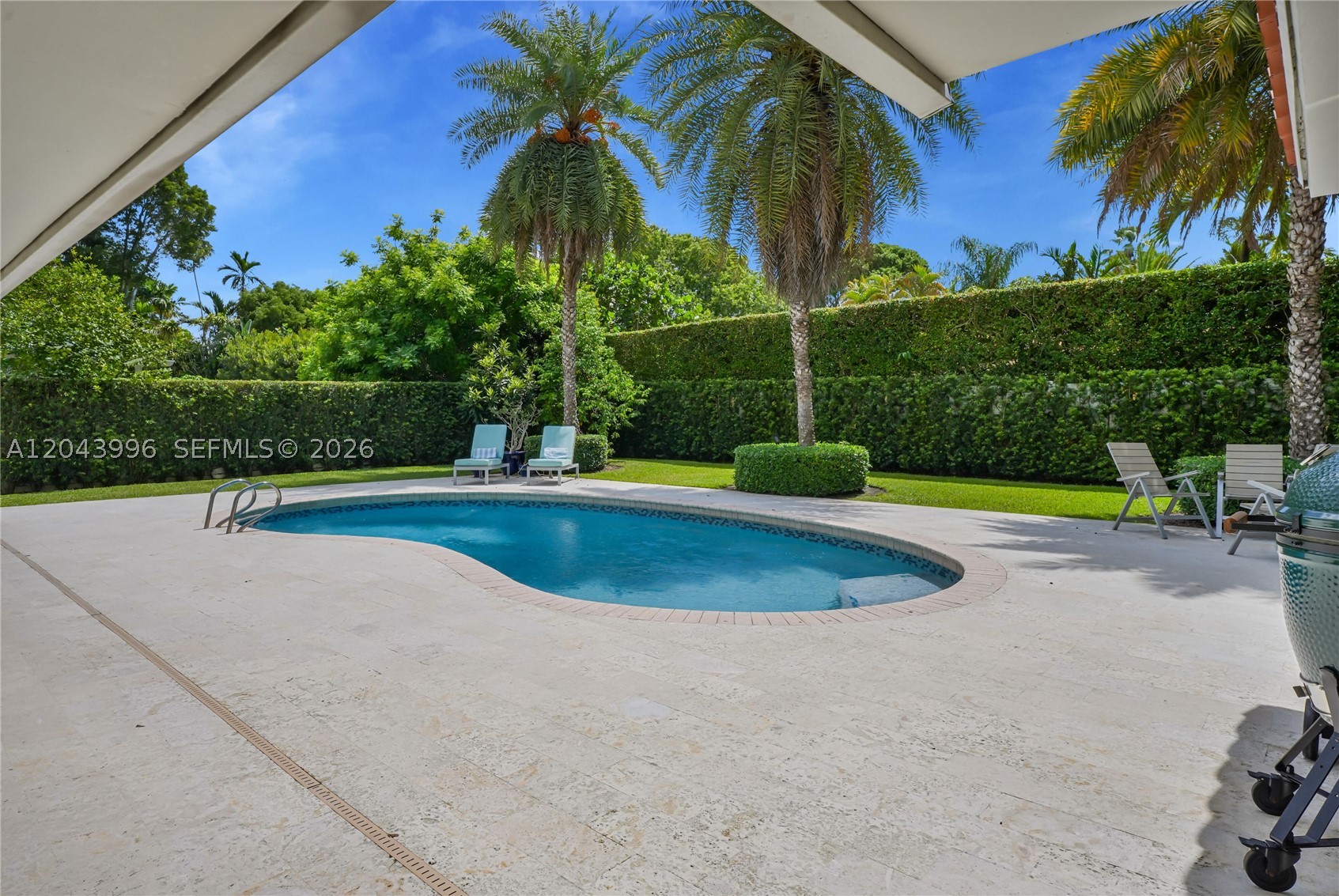 GABLES EDGE - Residential Lease