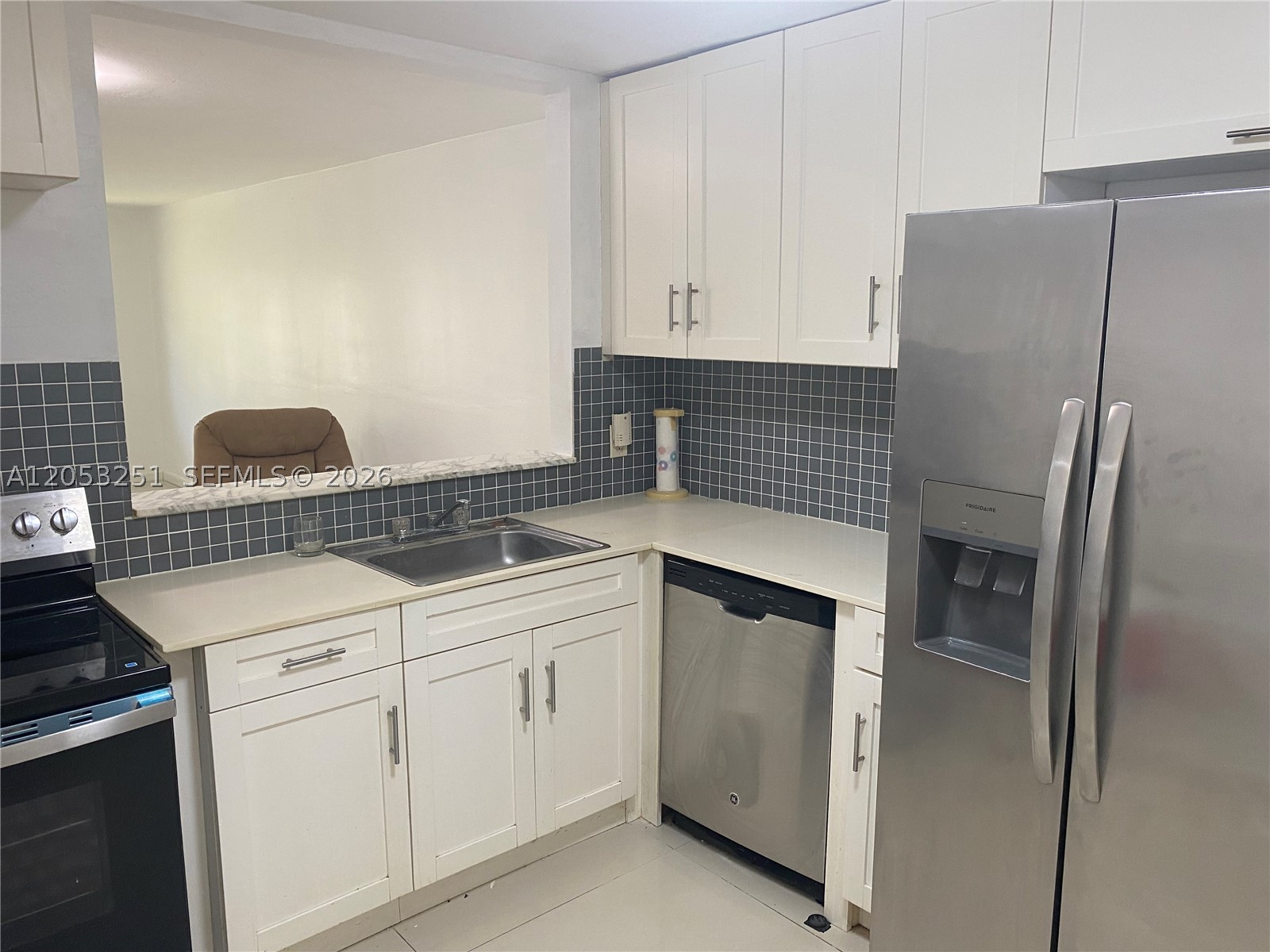 FIRST HORIZONS CONDO - Residential