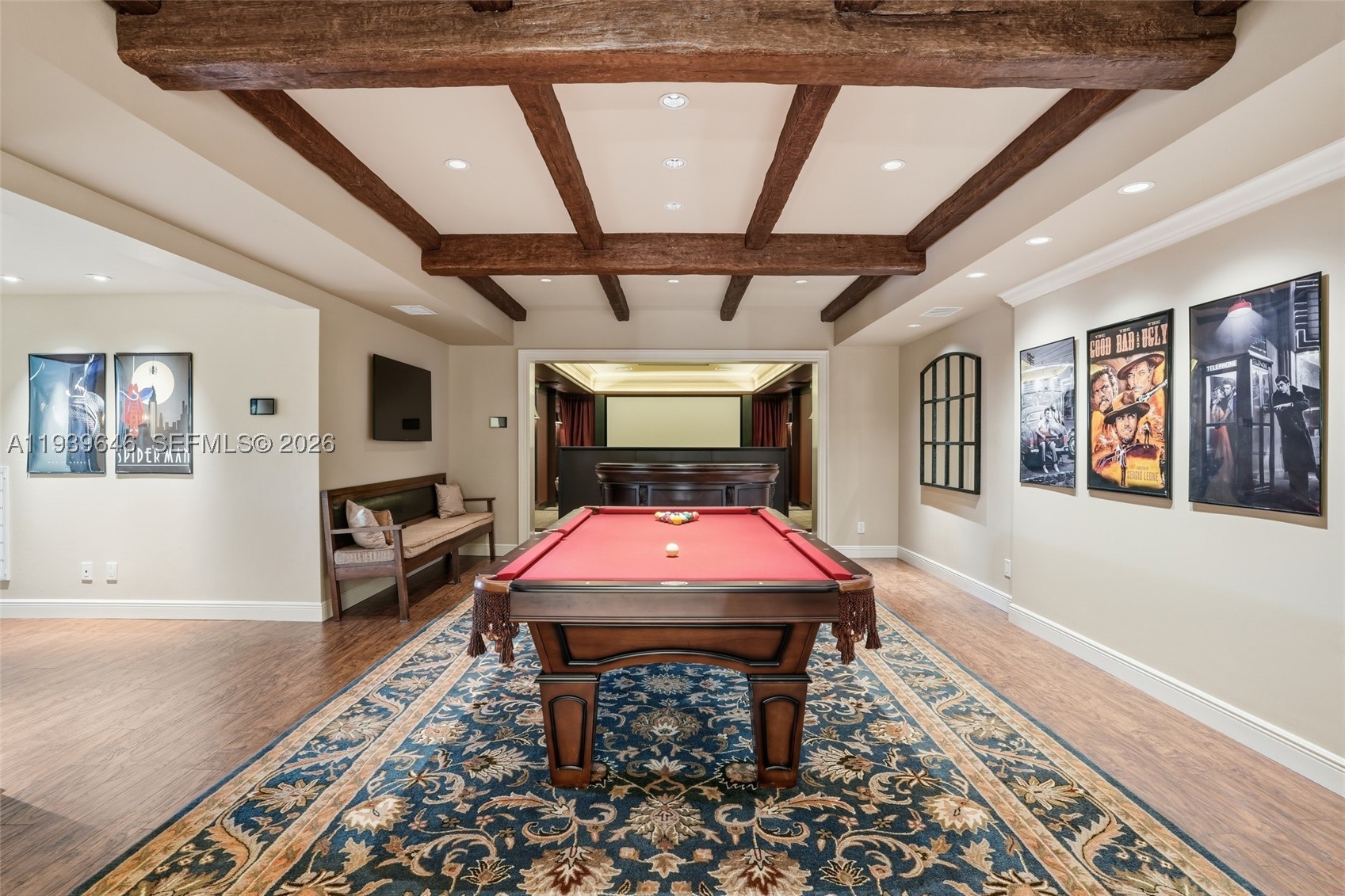 COLONIAL FARMS - Residential