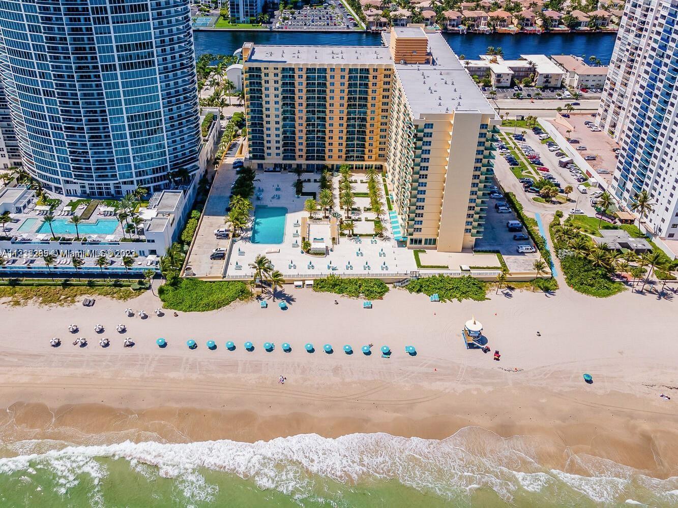 WAVE CONDO - Residential Lease
