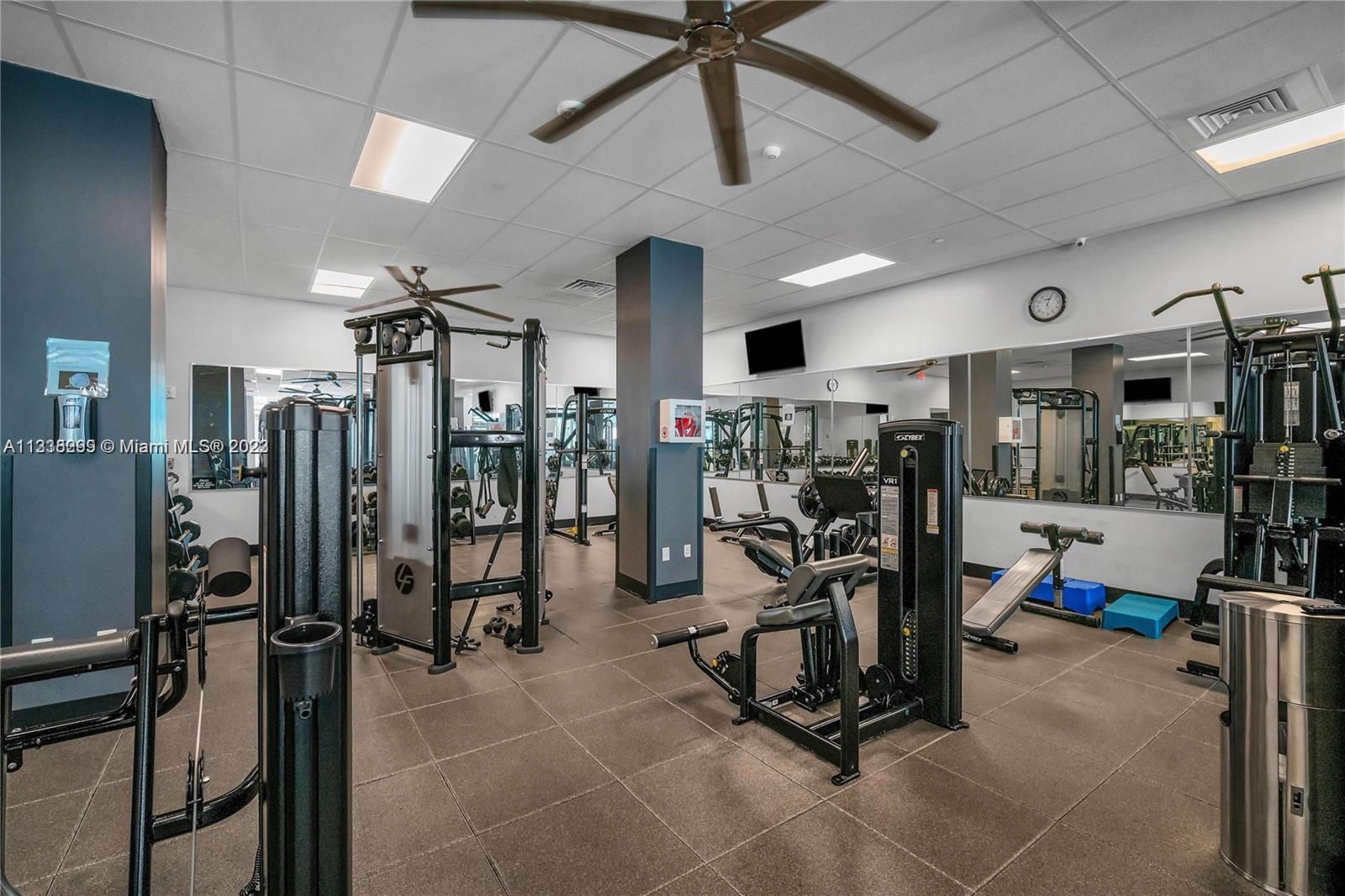 WAVE CONDO - Residential Lease