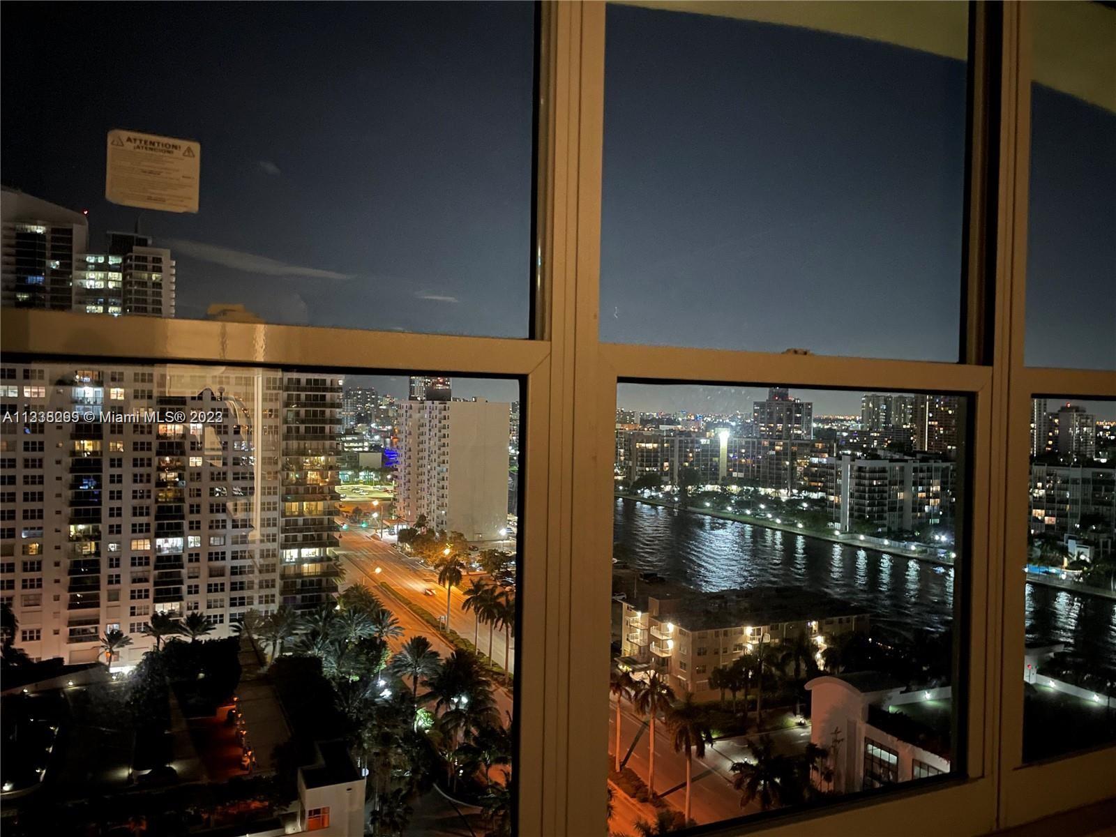 WAVE CONDO - Residential Lease