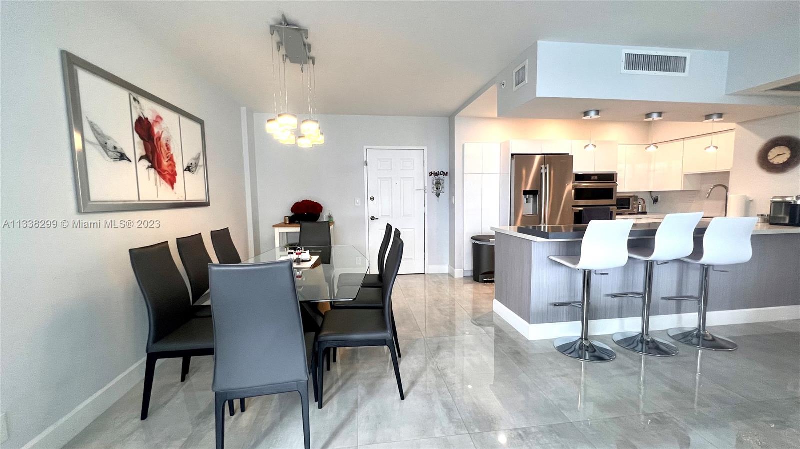 WAVE CONDO - Residential Lease