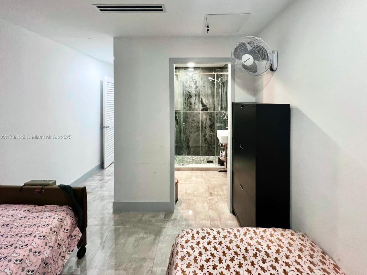 COUNTRY CLUB ESTS SEC 2 - Residential
