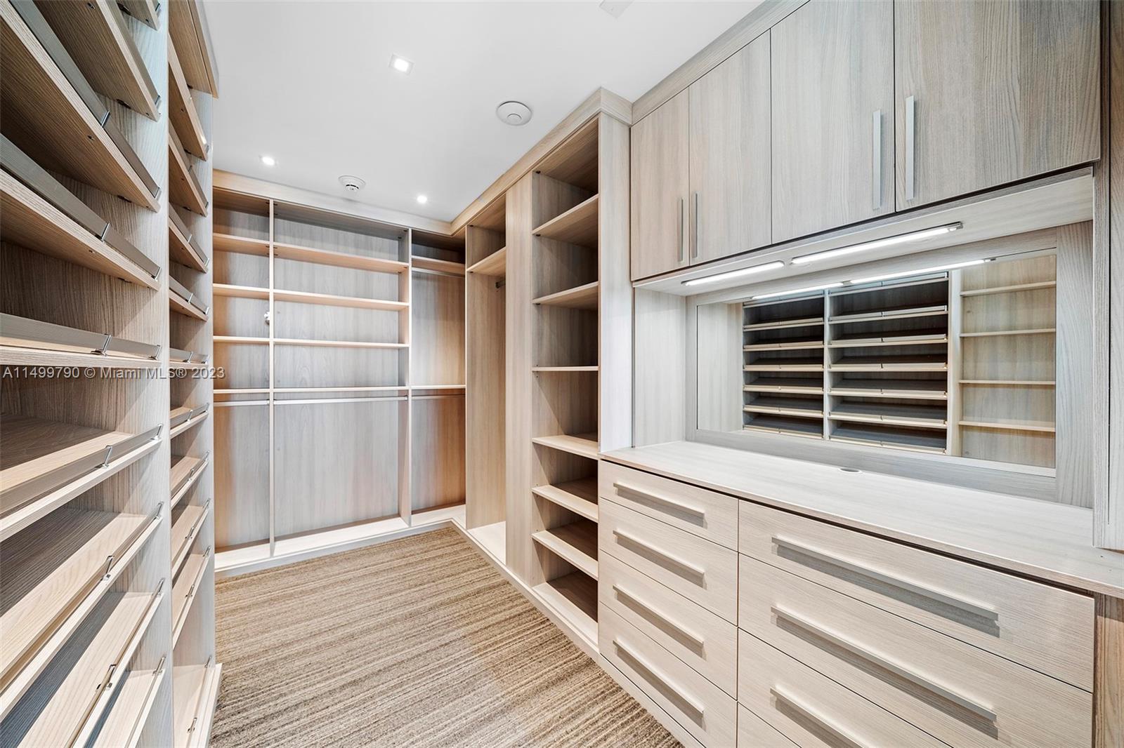10295 COLLINS AVE RESDNTA - Residential