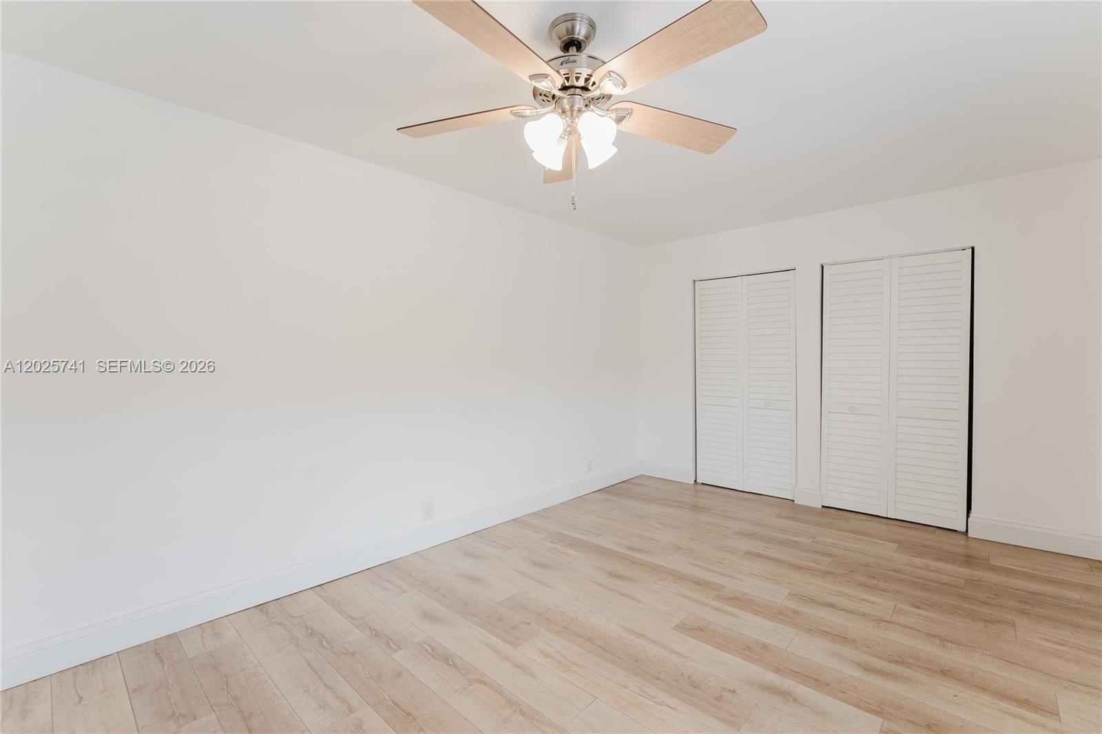 IMPERIAL POINT 2 SEC - Residential Lease