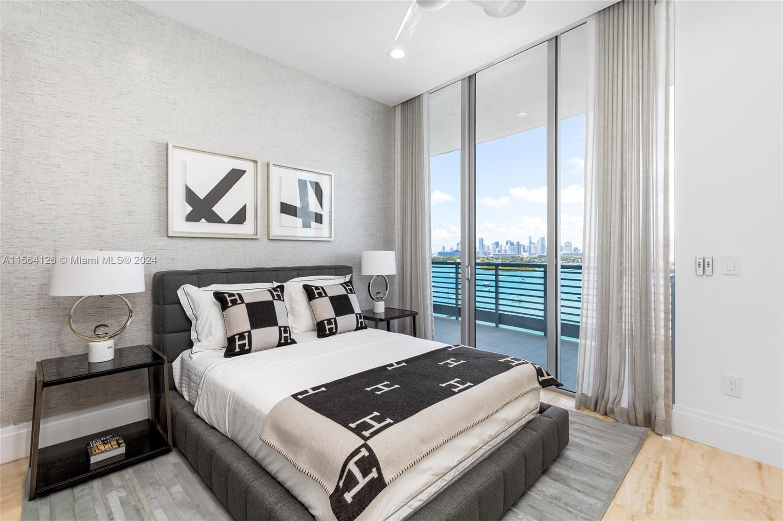 CAPRI SOUTH BEACH CONDO - Residential