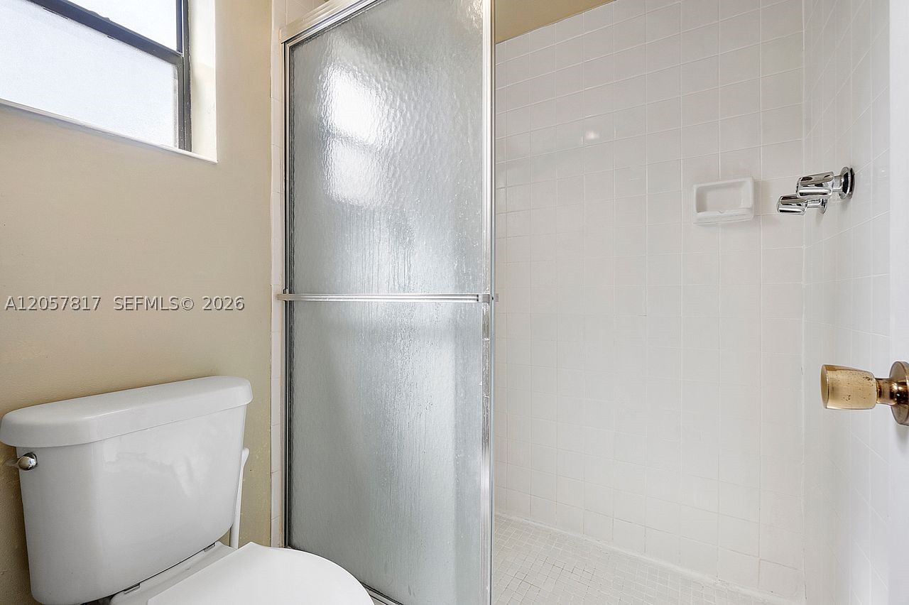 PLANTATION CLUB D CONDO - Residential