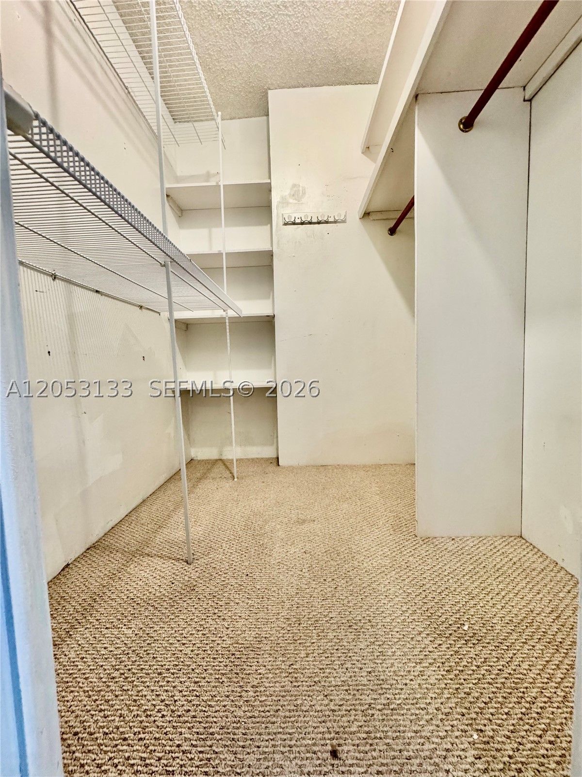 ADMIRALS PORT CONDO WEST - Residential