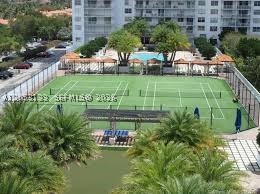 ADMIRALS PORT CONDO WEST - Residential