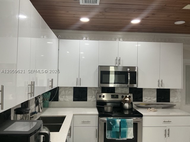 RS-6 - Residential