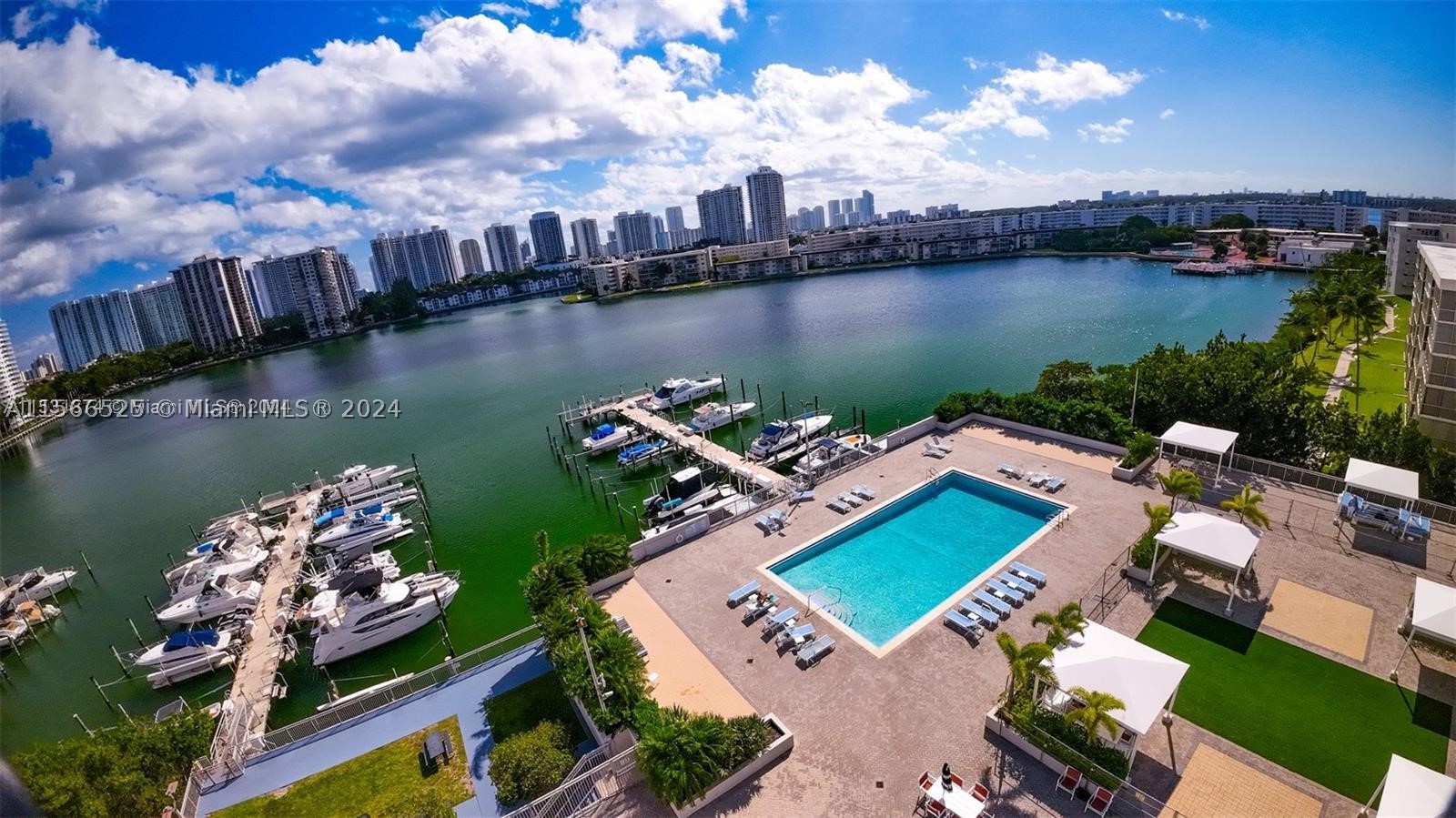 COMMODORE PLAZA CONDO - Residential