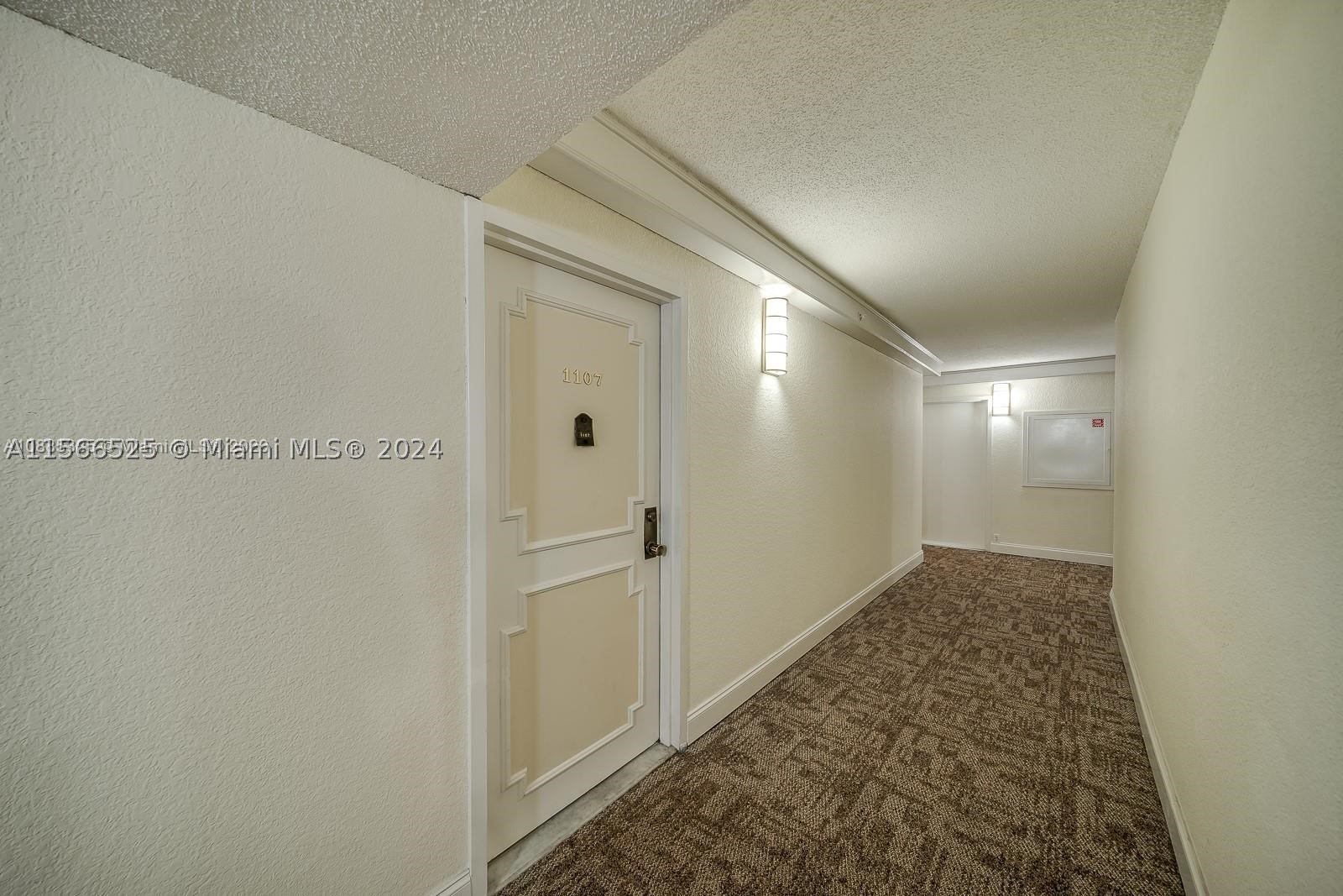 COMMODORE PLAZA CONDO - Residential