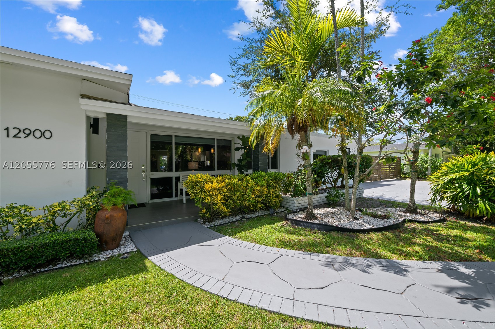 SUNILAND MANOR 1ST ADDN - Residential