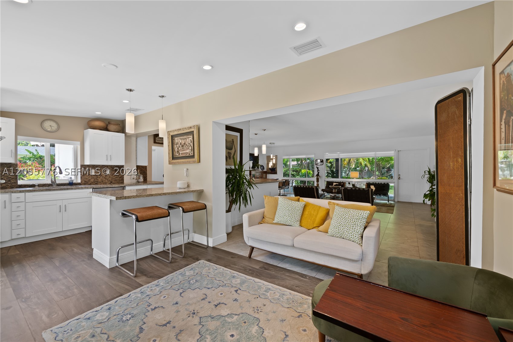 SUNILAND MANOR 1ST ADDN - Residential