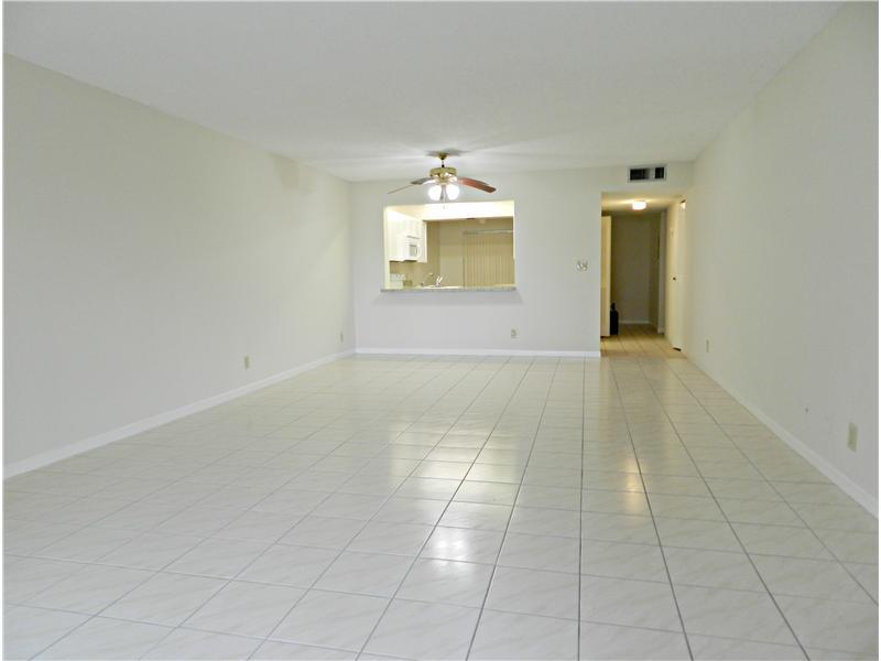 SAXON WOODS SOUTH CONDO - Residential Lease