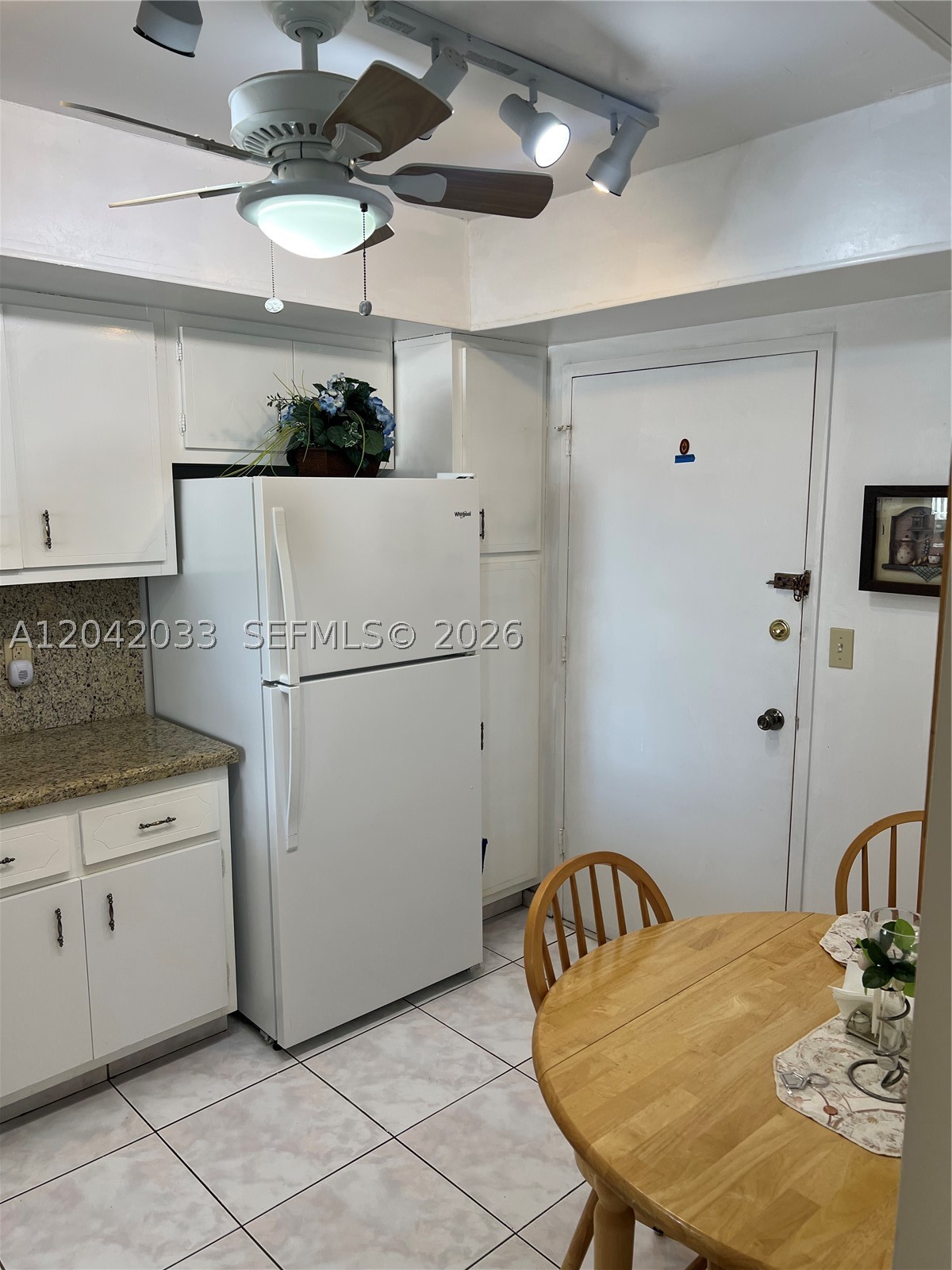 BUCKLEY TOWERS CONDO - WE - Residential