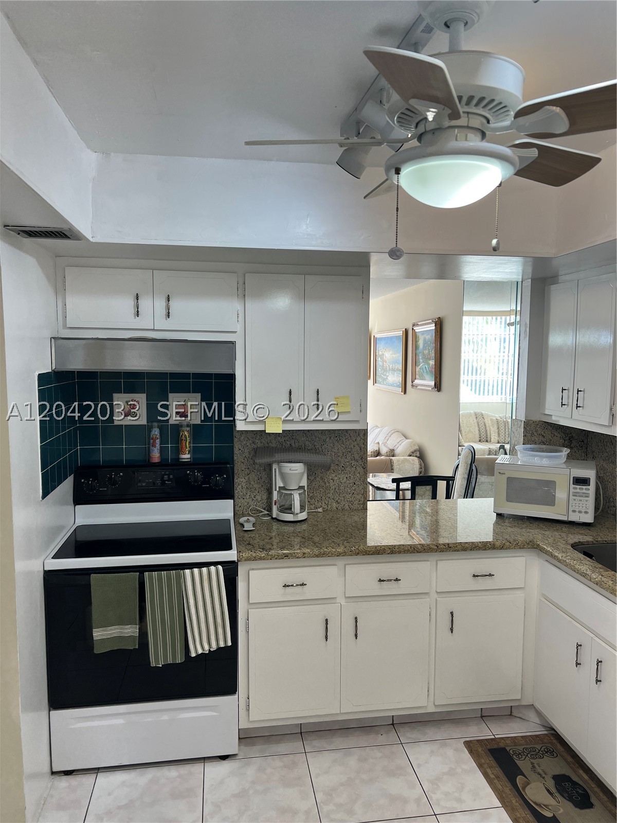 BUCKLEY TOWERS CONDO - WE - Residential
